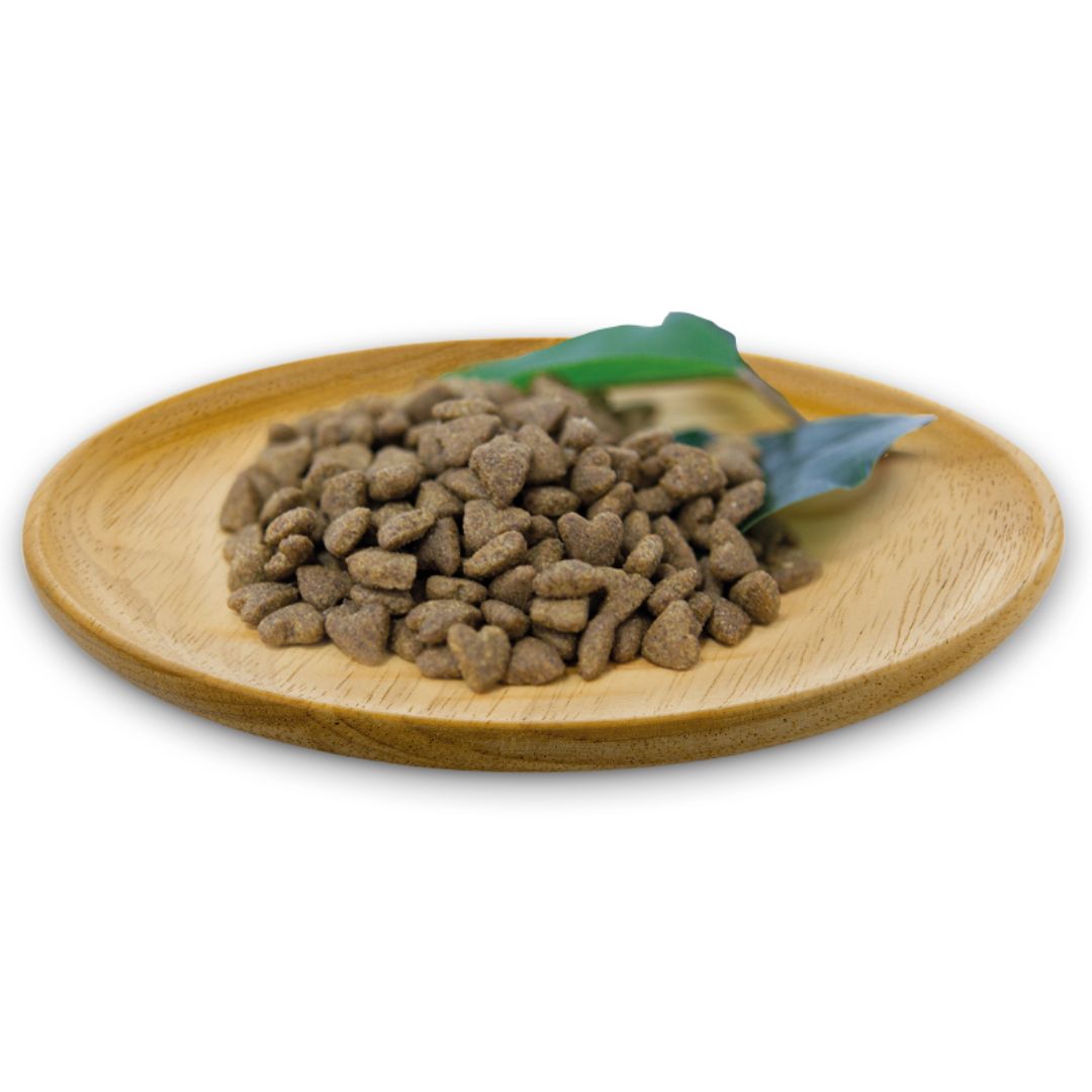 Tamaño croqueta pienso para gatos adultos Natural Greatnees Sensitive Indoor