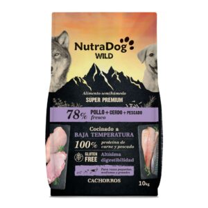 Pienso semihúmedo para perros cachorros NutraDog Wild pollo cerdo y pescado 10kg