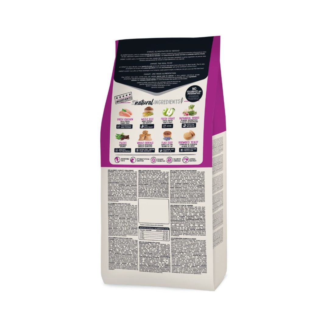 Pienso para perros adultos Ownat Classic Mini Adult con carne fresca e ingredientes naturales y funcionales