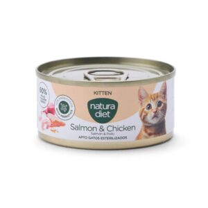 Comida húmeda complementaria para gatitos cachorros y gatos adultos esterilizados Natura Diet Paté Kitten Salmón & Chicken
