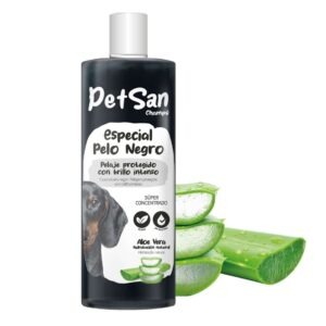 Champú especial para perros con el pelo negro